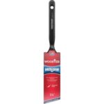 Wooster Yachtsman 1-1/2 In. Angle Sash Paint Brush (Z1121-1 1/2)